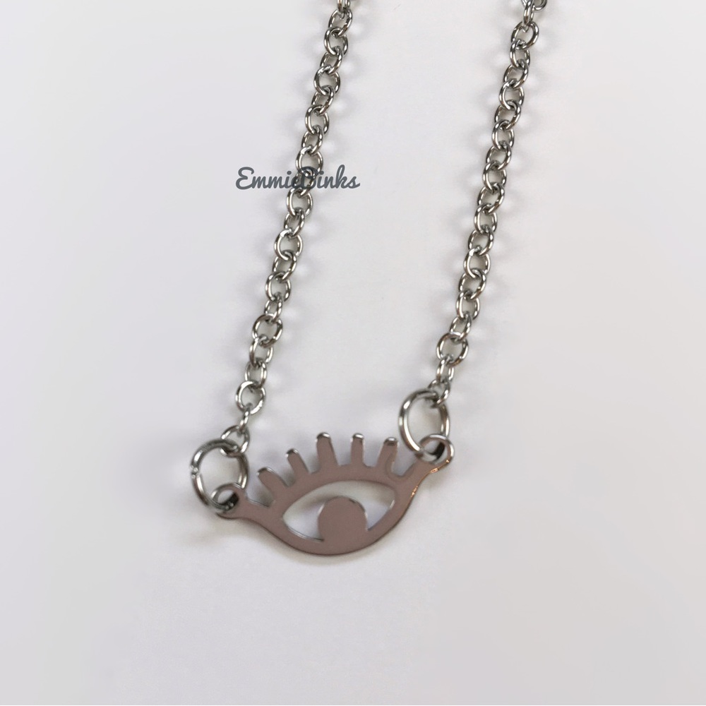 💥3for$28 New Dainty Silver Evil Eye Pendant Necklace ~ Protection Amulet